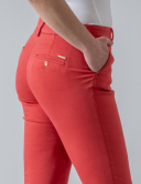 Pantaloni femei W. Wegener Chiva 7500 roșu 