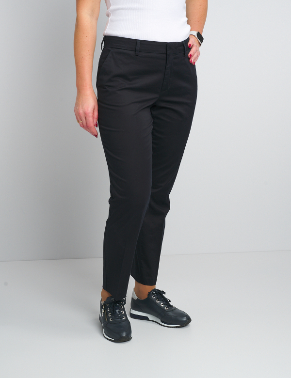 Pantaloni femei W. Wegener Elena 7605 negru 